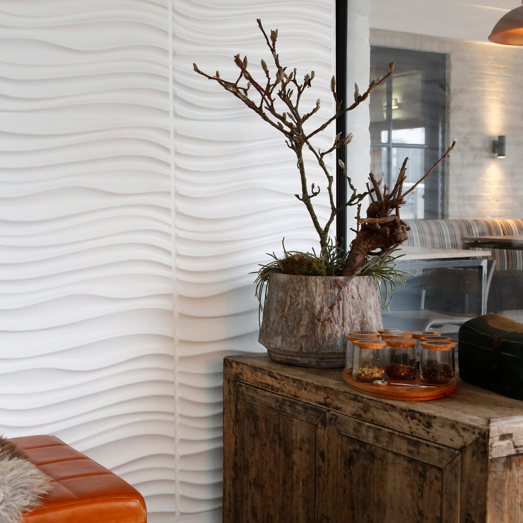 3D wall panels with a decorative wavy pattern